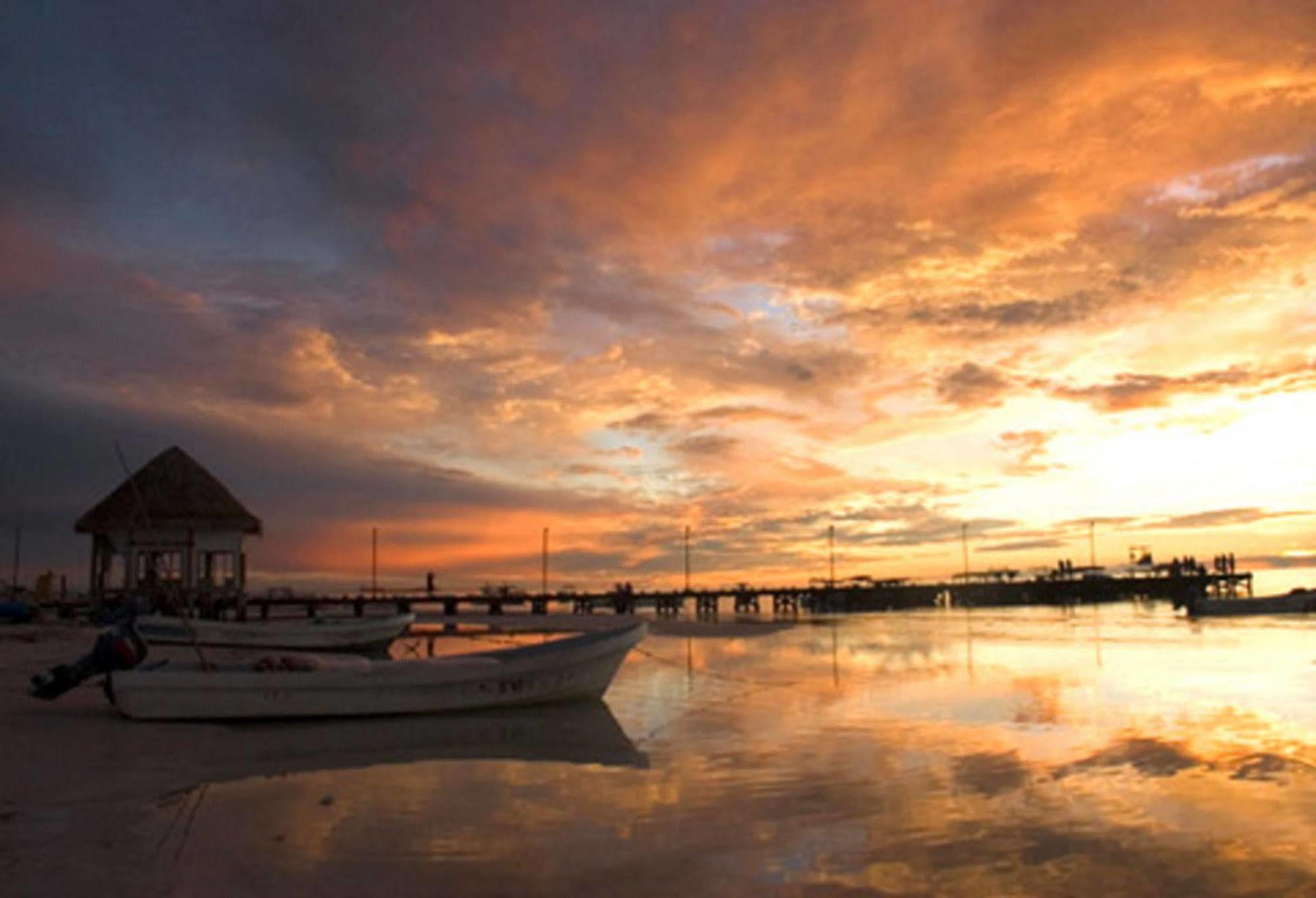 Hotel Puerto Holbox Beach Front Exterior foto